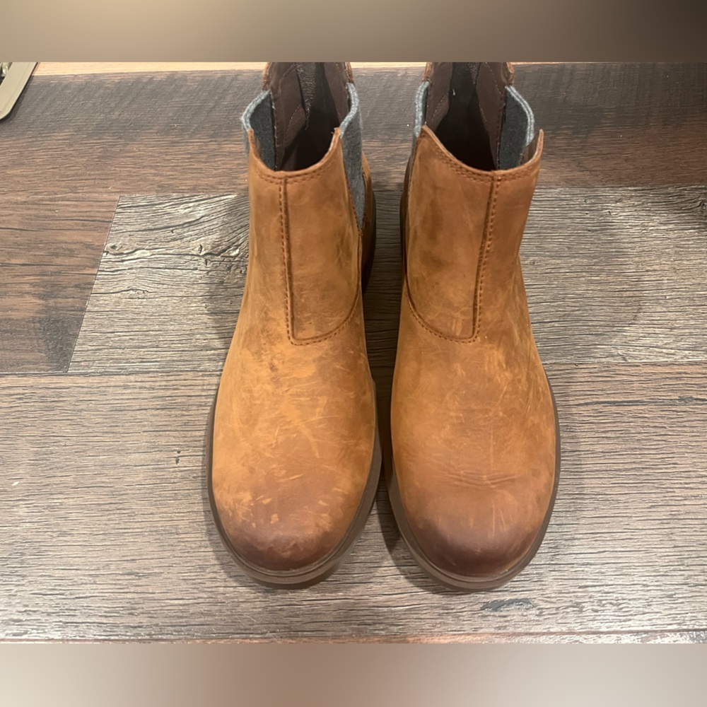 NWT Sorel Emelie™ Il Chelsea Heel; Size 9.5 - Picture 5 of 9